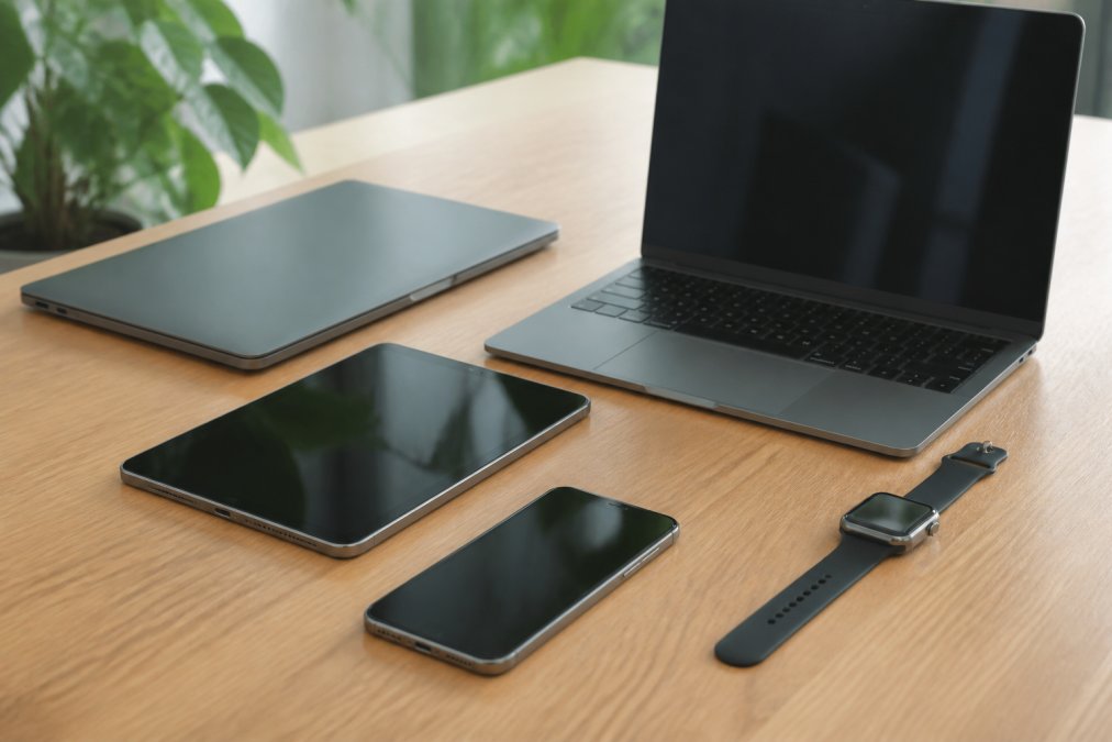 Buy Refurbished Apple Devices Online: 2026 Picks